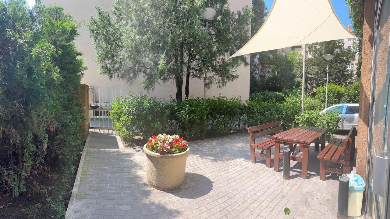 H1 Apartmanok Budapest Eksteriør bilde